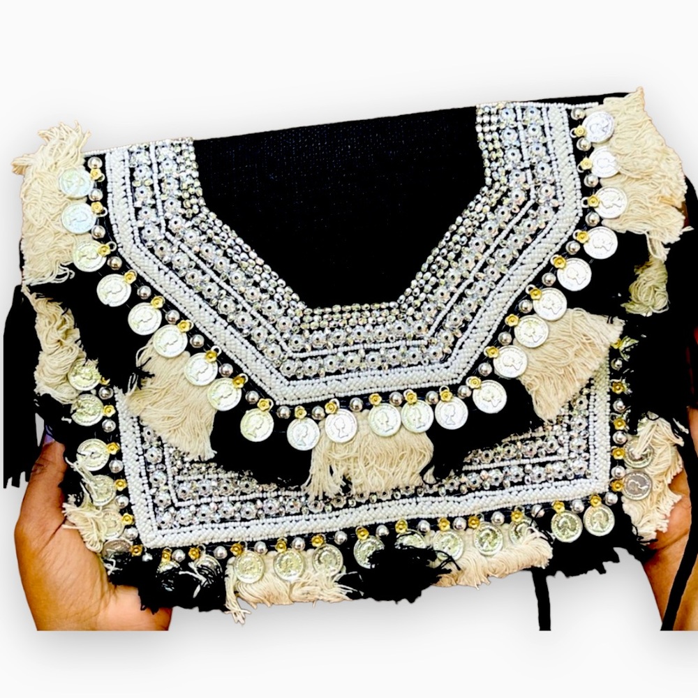 ⬇️💲NEW Embroidered Crossbody Boho Banjara Sling Bag - Picture 4 of 4